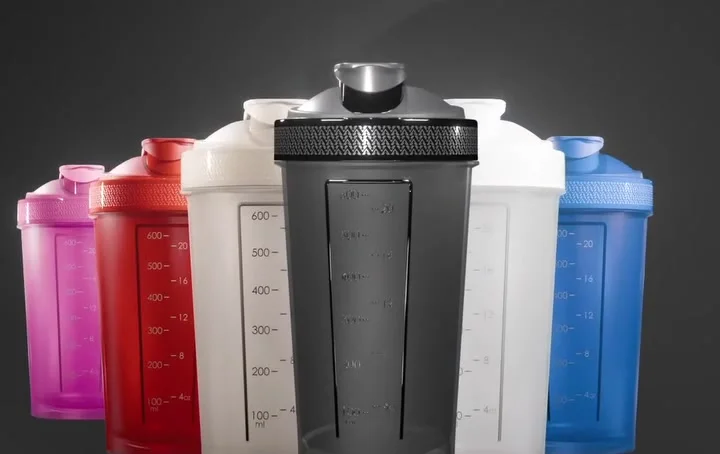 Coqueteleiras X-Shaker em várias cores